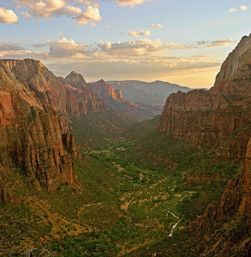 Zion National Park with Hiking Backpack for Hiking - 99percenthandmade